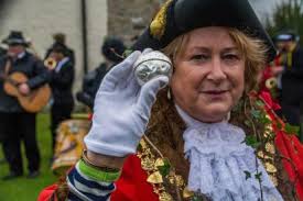 Ancient St Ives game