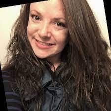 Tracy Messer's Instagram, Twitter & Facebook