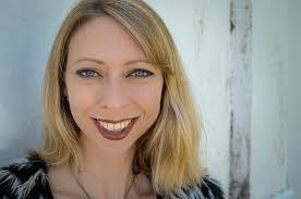 Miranda Murray's Instagram, Twitter & Facebook