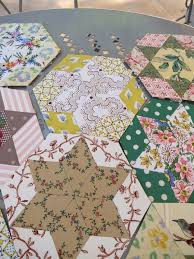 C'est une entreprise génératrice d'emploi pour les personnes en difficulté sociale et professionnelle : Sweet Sunday Quilt Et Compagnie L Atelier De La Masure Losange Et Compagnie