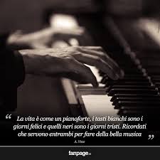 Altre parole indicano generi di musica o di canto: Fanpage It La Vita E Come Un Pianoforte I Tasti Facebook