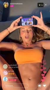 Gdc-LfcXkAAI_Jf - EroMe