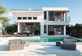 Simple Luxury Beach House Rentals Coconut Rd Villa Luxury Beach House Beach House Design Beach House Rental