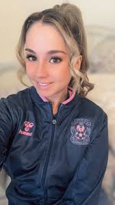 𝙻𝚞𝚌𝚢 𝚂𝚞𝚖𝚖𝚎𝚛 (@Lucyysummerr)