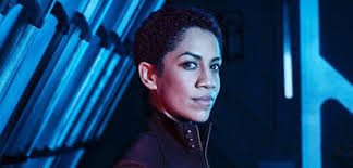 Während bobbie draper gegen einen hybriden kämpft, ergreift holden mao. The Expanse Staffel 5 Wer Ist Wer In Der Sci Fi Serie Die Figuren Im Uberblick