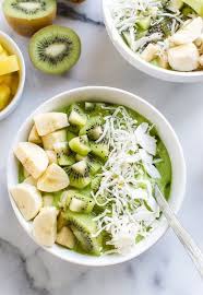 A Big Green Smoothie Bowl For Your Morning Struggle Green Smoothie Bowl Recipe Green Smoothie Bowl Smoothie Bowl Recipe