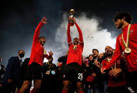 Al ahly sporting club)‏ أو كما يعرف اختصارًا باسم النادي الأهلي (بالإنجليزية: Ø¨Ø§ÙŠØ±Ù† Ù…ÙŠÙˆÙ†ÙŠØ® ÙˆØ§Ø³ØªÙˆÙ† ÙÙŠÙ„Ø§ ÙˆØµÙ† Ø¯Ø§ÙˆÙ†Ø² ÙˆØ§Ù„Ù‡Ù„Ø§Ù„ Ø§Ù„Ø³Ø¹ÙˆØ¯ÙŠ ÙŠÙ‡Ù†Ø¦ÙˆÙ† Ø§Ù„Ø£Ù‡Ù„ÙŠ Ø¨Ø§Ù„ÙÙˆØ² Ø§Ù„Ø§ÙØ±ÙŠÙ‚ÙŠ Ø§Ù„Ø±ÙŠØ§Ø¶ÙŠ Ù…Ù„Ø§Ø¹Ø¨ Ø¯ÙˆÙ„ÙŠØ© Ø§Ù„Ø¨ÙŠØ§Ù†