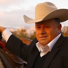 Changing of the guard: Legendary livestock auctioneer passes the torch to  his daughter