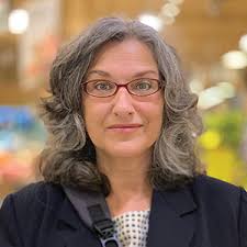 Barbara Robles's Instagram, Twitter & Facebook