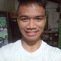 Carlo Badiola's Instagram, Twitter & Facebook