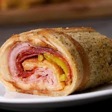 Resultado de imagen para MEGA SÃNDWICH EN ROLLO