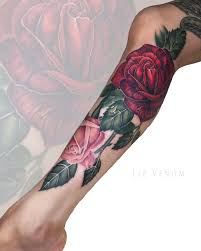 Black And Grey Tattoo Artists Edmonton Some Beautiful Vintage Inspired Roses By Liz Venom Ink Tattoos Tattoo Tattooed Edmonton Art Artist Amazing Beautiful Best Floral Realism Re Tatuering