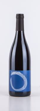 Malanser pinot noir, 1 dl chf 7.80 malanser pinot noir, 1 dl chf 7.80 whisky wine tempranillo, 1 dl chf 10.50 whisky wine tempranillo, 1 dl chf 10.50 *** menü complet chf vorspeise 14.00, hauptgang 34.00, dessert 8.00 freitag, 20. Malanser Pinot Noir Prezius