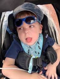 Brave boy, 4, with rare condition passes away after 'doing everything he  could to prove doctors wrong'