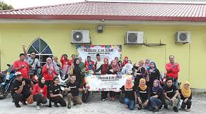 Mari lihat tujuh kerjaya komunikasi dan media. Bantu Ceriakan Kediaman Golongan Kurang Bernasib Baik