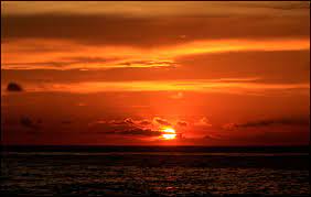 Ceramics Colours Trends Sunset At Kovalam Beach In A State They Describe As Gods Own Country Kerala India Splendour In The Grass Sunset Color Trends