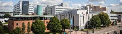 What hotels are near glasgow caledonian university? Glasgow Caledonian University