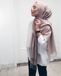 X Pinterest Carriefiter 90s Fashion Street Wear Street Style Photography Style Hipster Vintage Des Hijab Fashion Instagram Fashion Outfits Hijab Outfit