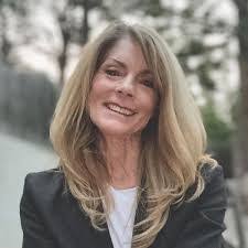 Ryan Laurie's Instagram, Twitter & Facebook