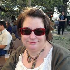 Do doula nanny agencies have to treat you like an employee or can you be an  independent contractor while working for them????