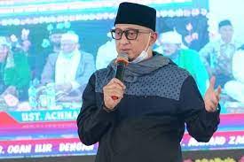 Tabligh akbar ramadhan 1431h 2010 08 20 oleh kh.zainudin mz ust.zaki mirza yg membahas kepemimpinan. Ekse3g Julryym