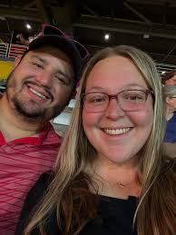 Taylor Mackenzie Colón (@taylortellsit) • Instagram photos and videos