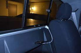 The brown strip that you see on the window is the ah, damn. Benwa S 2005 Power Sliding Rear Window Quick Install Kit Page 50 Tacoma World