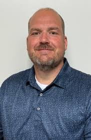 Daniel Wight's Instagram, Twitter & Facebook