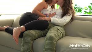 Jellyfilledgirls - Camo Pants