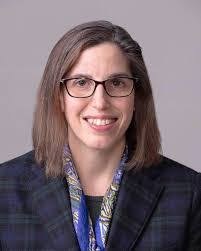 Lara Kirkpatrick's Instagram, Twitter & Facebook