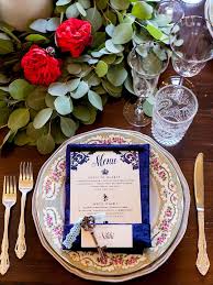 29 Alice In Wonderland Wedding Details You Ll Love