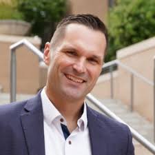 One Month In: A Self-Employment Update Today marks one month of working for  myself. And while there are moments I still wonder what I've gotten myself  into, today I'm filled with gratitude.