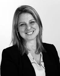 Laura Musto's Instagram, Twitter & Facebook