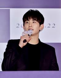지윤호 (池允浩 본명：윤병호, 尹 ↑ my name 지윤호 (1). í™˜ì ˆê¸° ì§€ìœ¤í˜¸ ì‹ ì¸ì´ ìž ê¹ ì‰¬ê² ë‹¤ ìƒê°í•œ ê²Œ ë„ˆë¬´ ê±´ë°©ì ¸ ë¬´ë¹„ë¦¬í¬íŠ¸ ë¬´ë¹„í†¡ ê¸°ì‚¬ë³¸ë¬¸ ë¬´ë¹„í†¡