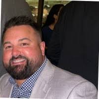 Justin Rutherford's Instagram, Twitter & Facebook