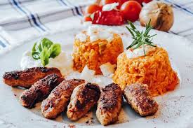 Absolute erholung bietet an sonnigen tagen unser gemütlicher außenbereich. Augsburg Entdecken Kulinarische Balkan Reise Geheimtipp Augsburg