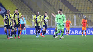 Sarı lacivertliler, ofsayt gerekçesiyle iptal edilen golünün. Fenerbahce Den Ofsayt Isyani Bu Kacinci Yeter Spor Haberleri