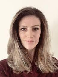 Lola Knowles's Instagram, Twitter & Facebook