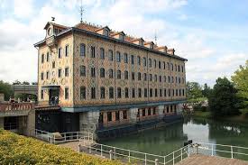 Moulin Saulnier Menier Modern Architecture Architecture Building