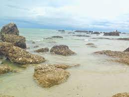 When You Look At The Sky And The Sea May Look Closer Together But It S Far