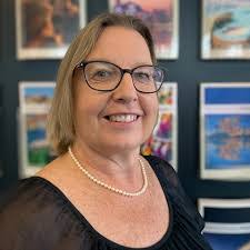 Debra Carnahan's Instagram, Twitter & Facebook