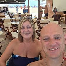 Hi not coming till August but our time of arrival to the resort will be  late, possibly near to midnight. We are staying in the ivana palace will  the place across the