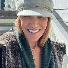 16g 14K Solid Gold 8mm Hinged Segment Hoop Rings With Forward Facing Double  Lined CZ Set, Septum, Daith Piercing