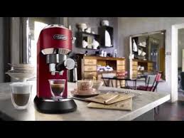 Black stainless steel coffee maker looks elegant in your kitchen. De Longhi Dedica Style Ec685m Cafetiere Delonghi Test Et Avis