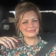 Mallory Lunsford's Instagram, Twitter & Facebook