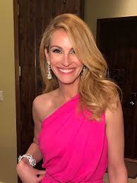 музыка из рекламы ланком с джулией робертс 2018 скачать Byuti Obraz Dzhuliya Roberts I Lyupita Niongo Na Premii Oskar