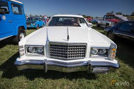 Options and equipment on this high quality example come with 1974 ford ltd country squire station wagon gooding company. Ford Ltd Country Squire 7 5 V8 Automatic 223hp 1975