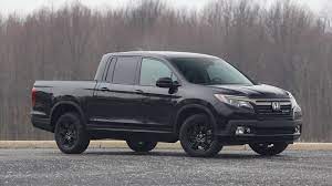 The bed is versatile, with enough room between the wheel wells to fit items up to 4 feet wide. 2017 Honda Ridgeline Review The Kale Of Trucks