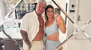 OnlyFans model who announced pregnancy with stepbrother she married  responds to criticism over relationship - Community - LADbible