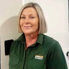 Lisa Lunn, Animal and Plant Health NZ Emerging Leader